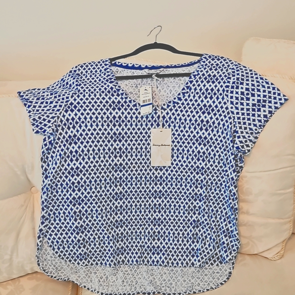 Womens Brand new never worn Tommy Bahama Casual tee